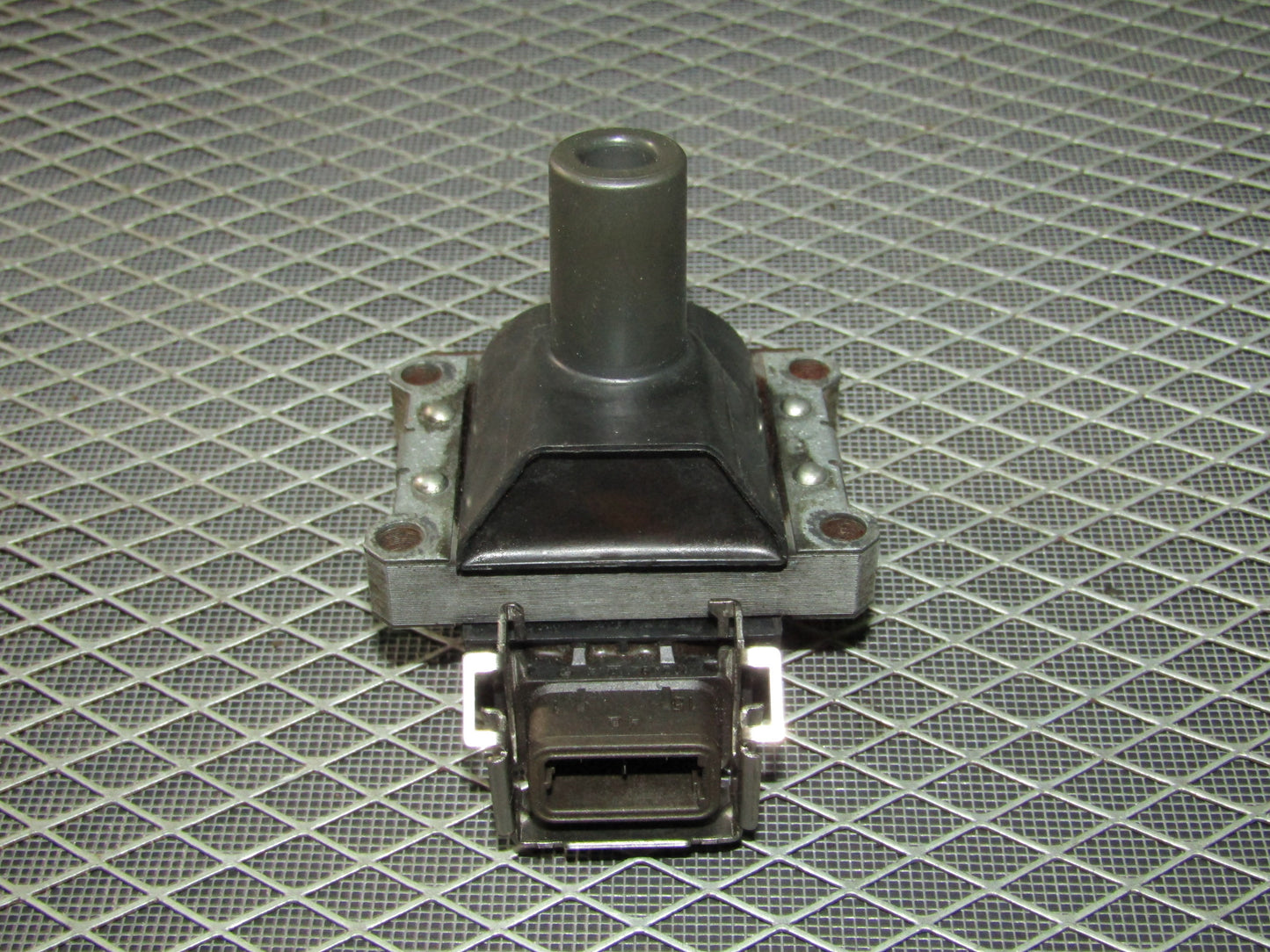92 93 94 95 BMW 325 OEM Ignition Coil - 2.5L