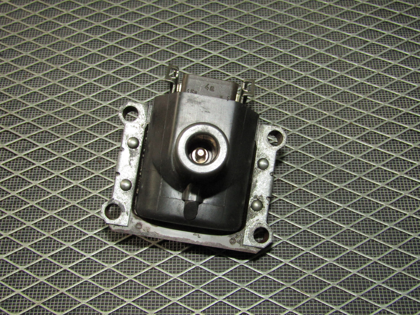 92 93 94 95 BMW 325 OEM Ignition Coil - 2.5L