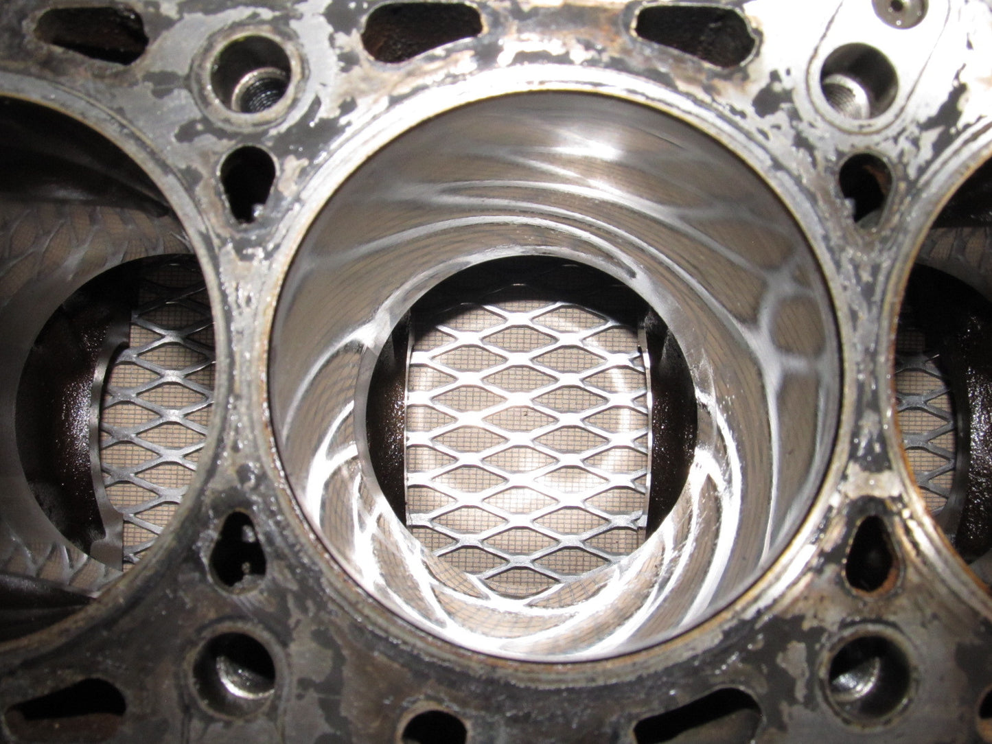 99 00 Mazda Miata OEM 1.8L Engine Cylinder Block