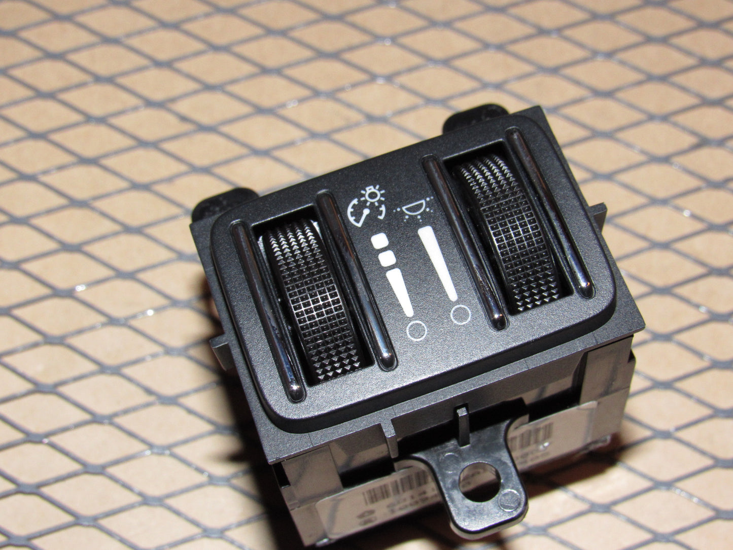 14-22 Maserati Quattroporte OEM Dash & Cluster Light illumination Dimmer Switch