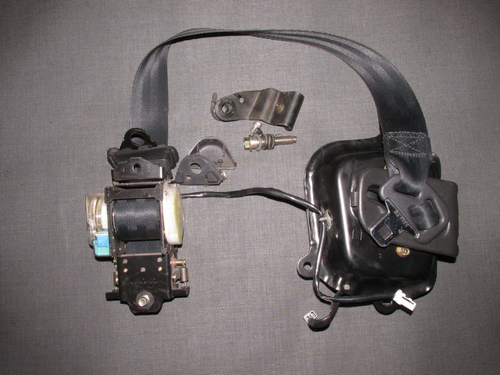 90 91 92 93 94 95 96 Nissan 300zx OEM Seat Belt - Right
