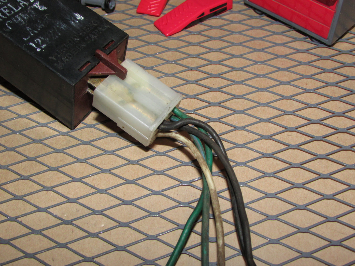 81 82 83 84 85 Mazda RX7 OEM BA01 Check Lamp Relay Pigtail Harness