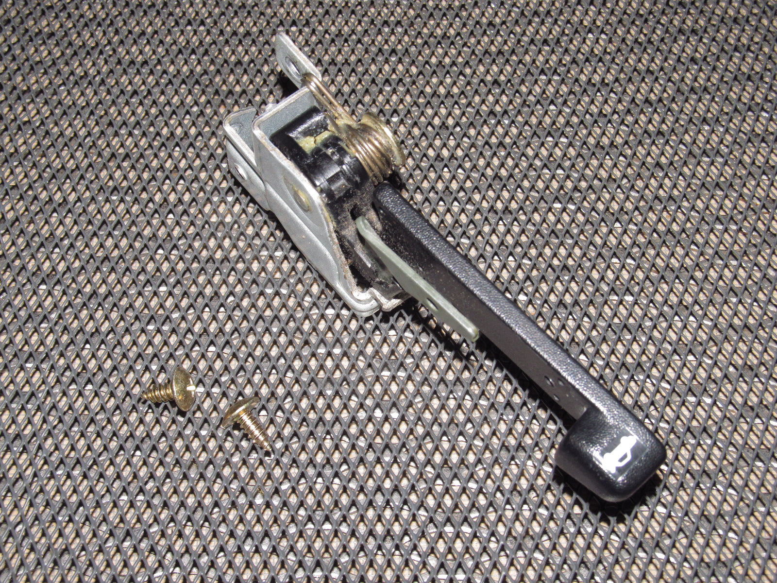 Genuine Mitsubishi Clutch Release Fork – 3000GT (1991-1999) – OEM MB837152