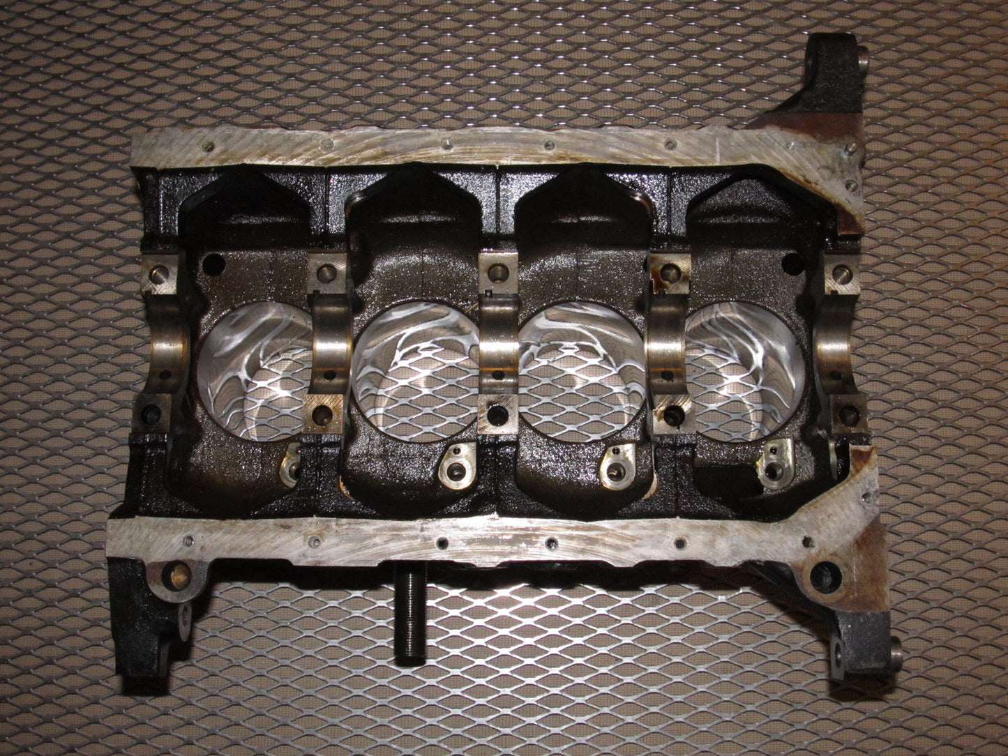 99 00 Mazda Miata OEM 1.8L Engine Cylinder Block