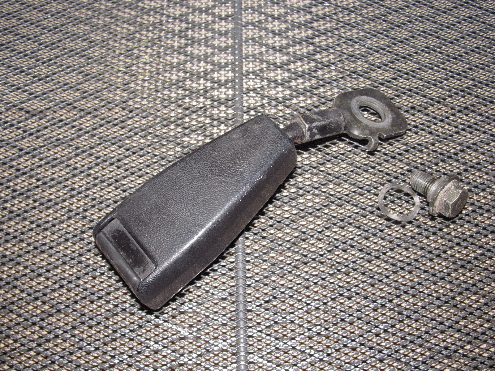 79 80 Datsun 280zx OEM Front Seat Belt Buckle Receiver - Right
