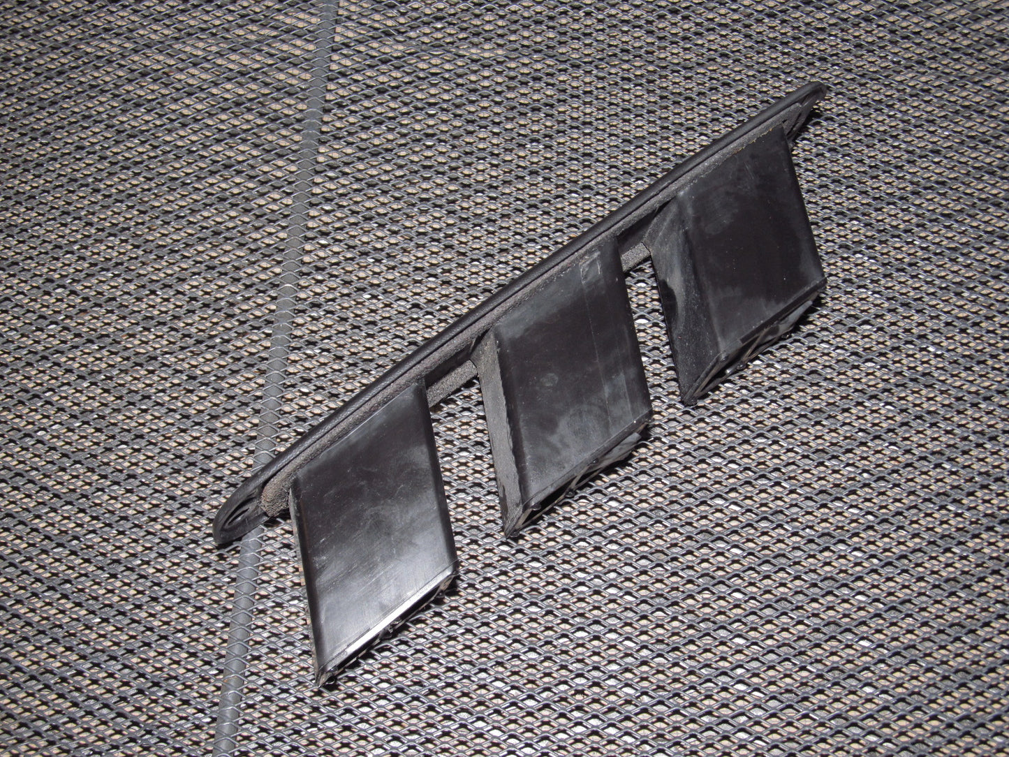 94 95 96 97 Mitsubishi 3000GT OEM Door Jamb Vent - Right