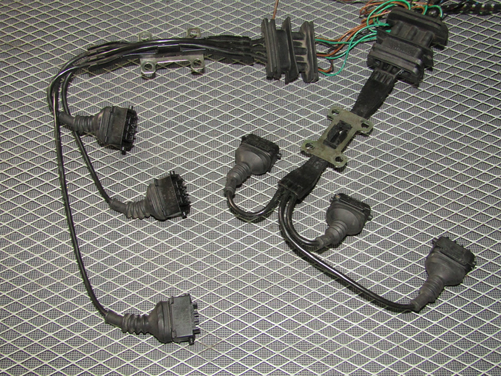 92 93 94 95 BMW 325 OEM Ignition Coil Wiring Harness - 2.5L