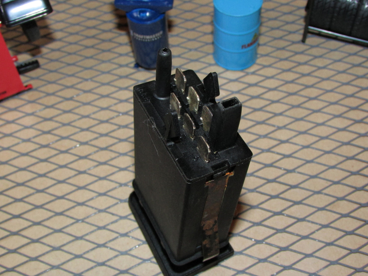 99 00 01 02 03 04 05 Volkswagen Jetta OEM Rear Defroster Switch