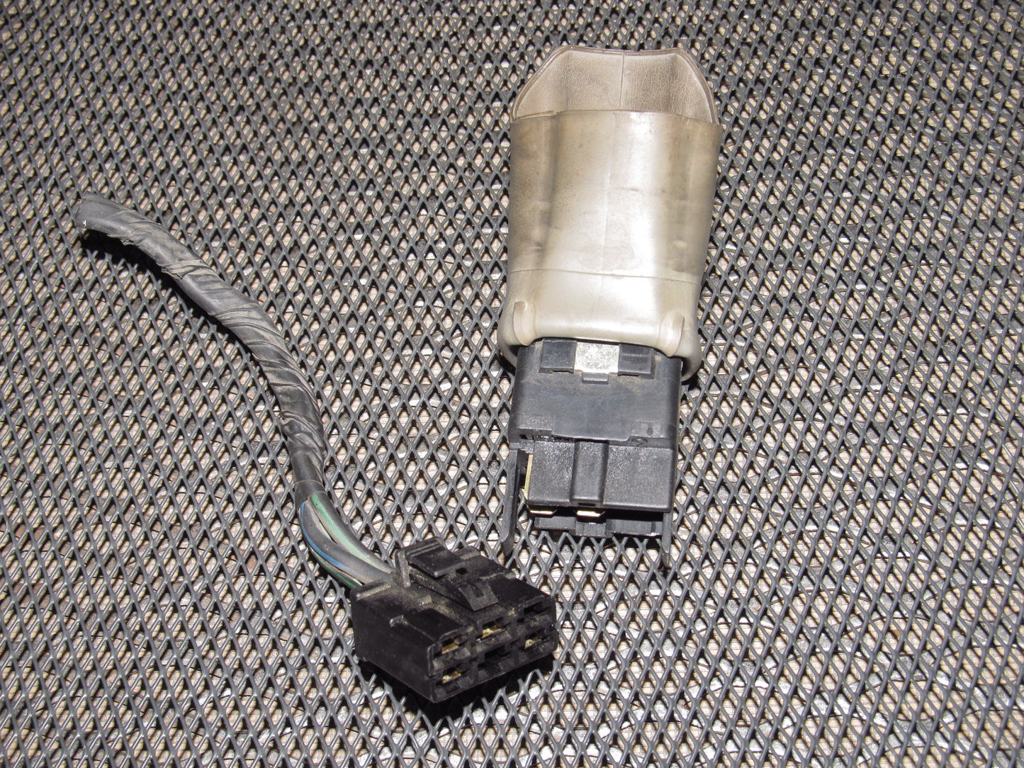 89 90 91 Mazda RX7 OEM Relay - H271 DC12V10A
