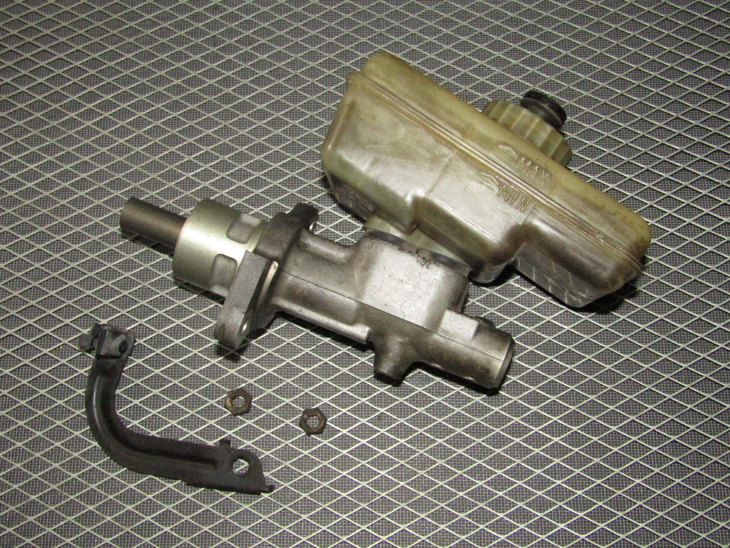 92 93 94 95 BMW 325 OEM Brake Master Cylinder