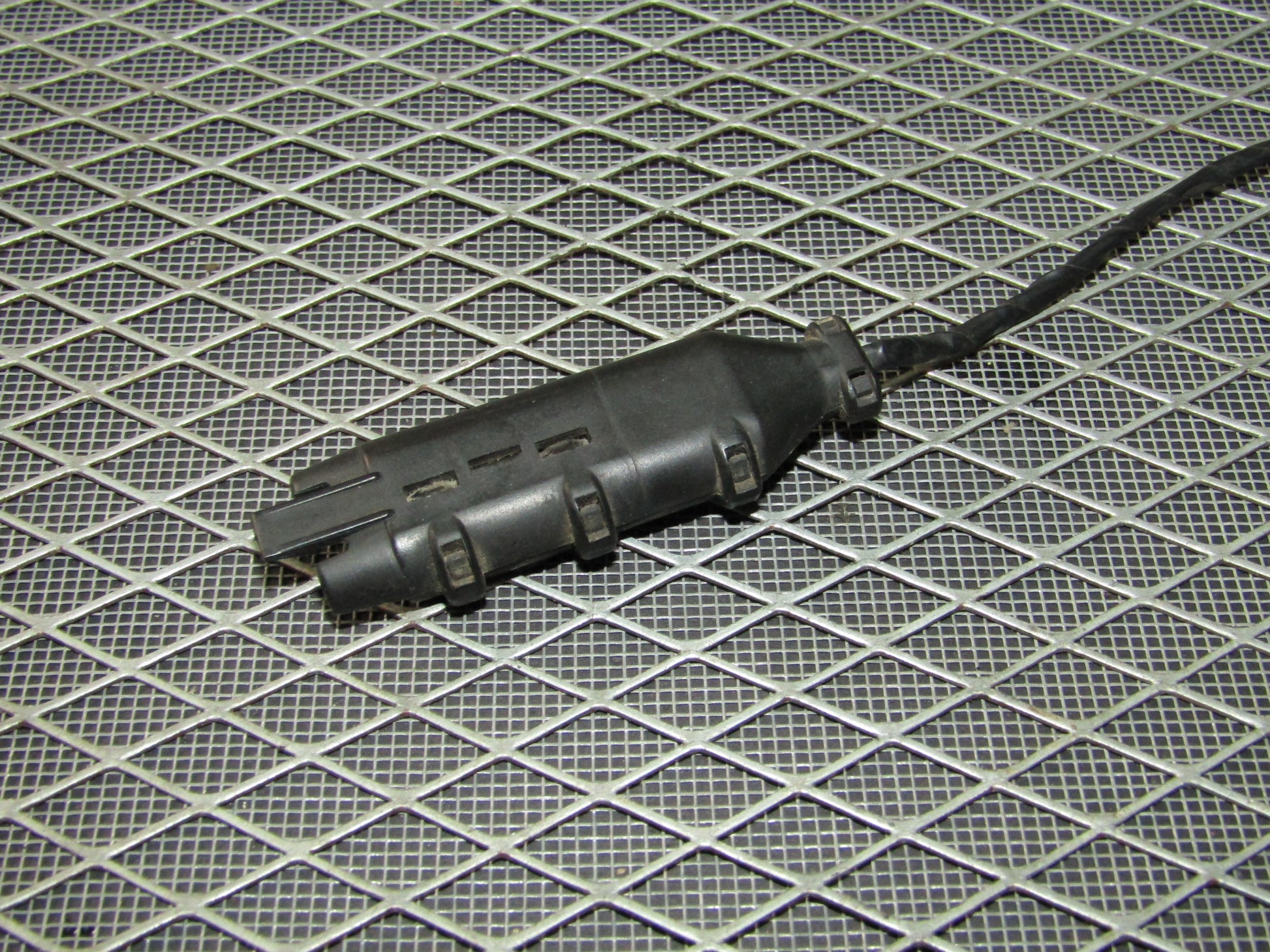 92 93 94 95 BMW 325 OEM Brake Master Cylinder Pigtail Harness