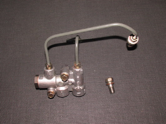 94 95 96 97 Mazda Miata OEM Brake Proportional Valve