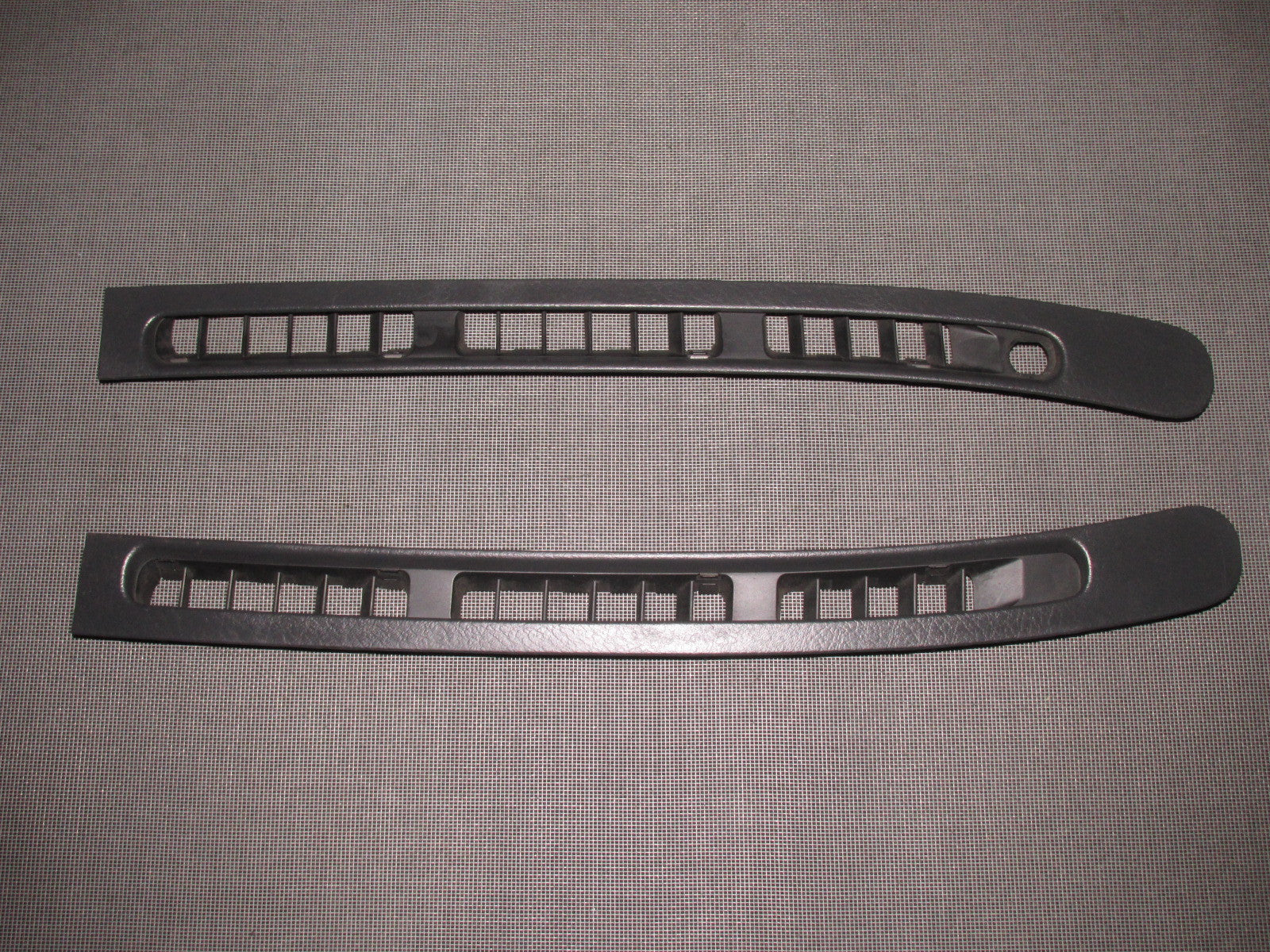 90 91 92 93 94 95 96 Nissan 300zx OEM Dash Cowl Vent - Set
