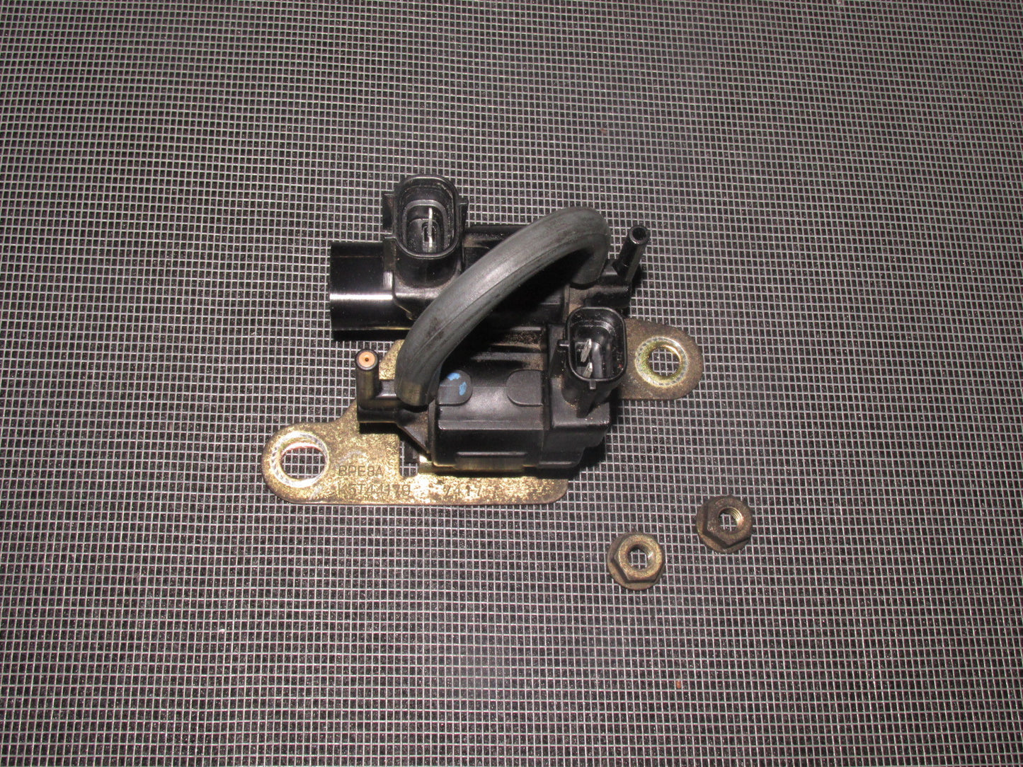 94 95 96 97 Mazda Miata OEM VSV Vacuum Valve Switch Assembly