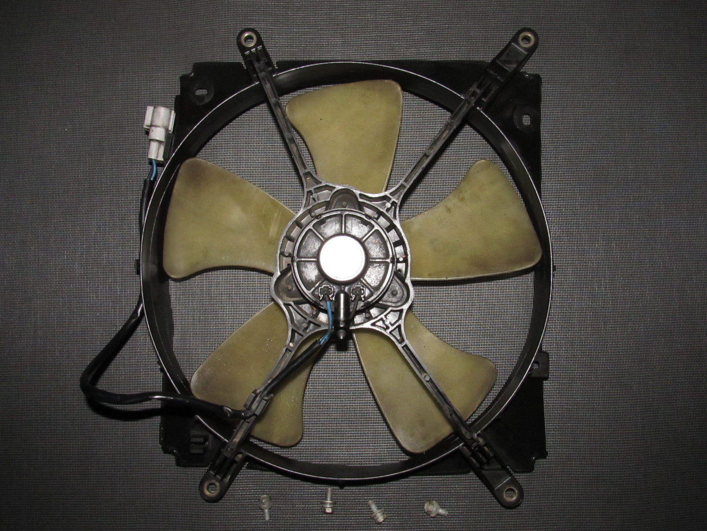 94 95 96 97 98 99 Toyota Celica OEM Radiator Fan