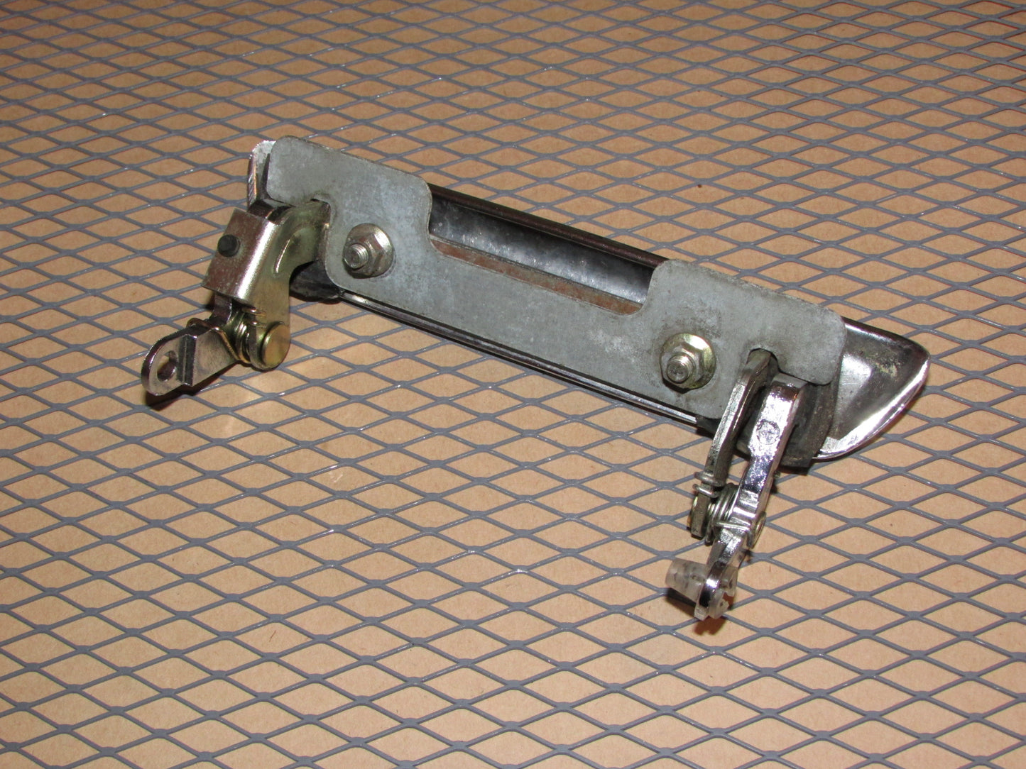 70 71 72 73 Datsun 240z OEM Exterior Door Handle - Right