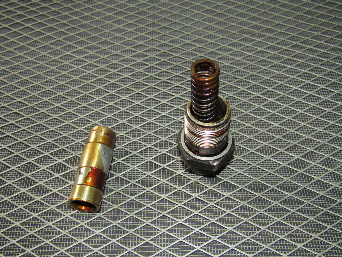92 93 94 95 BMW 325 OEM Engine Cylinder Head Oil Plug