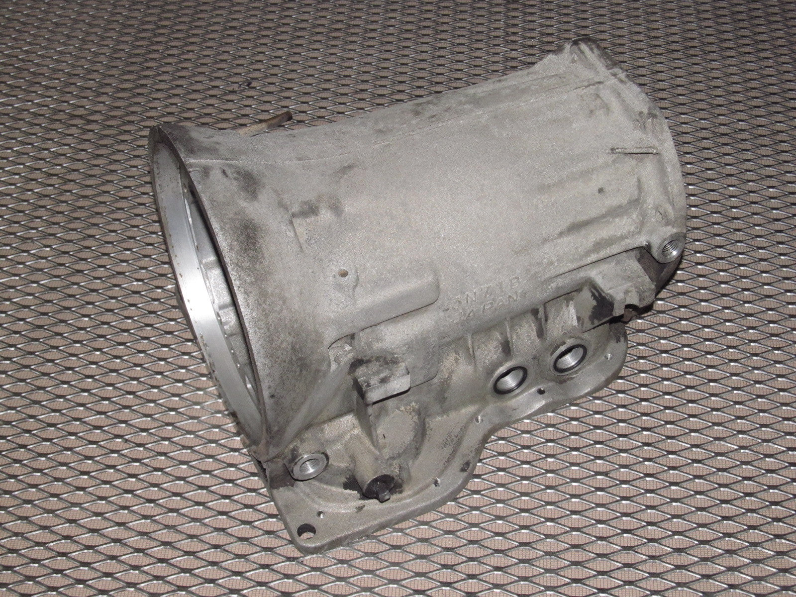 72 73 Datsun 240z OEM A/T Transmission Main Housing