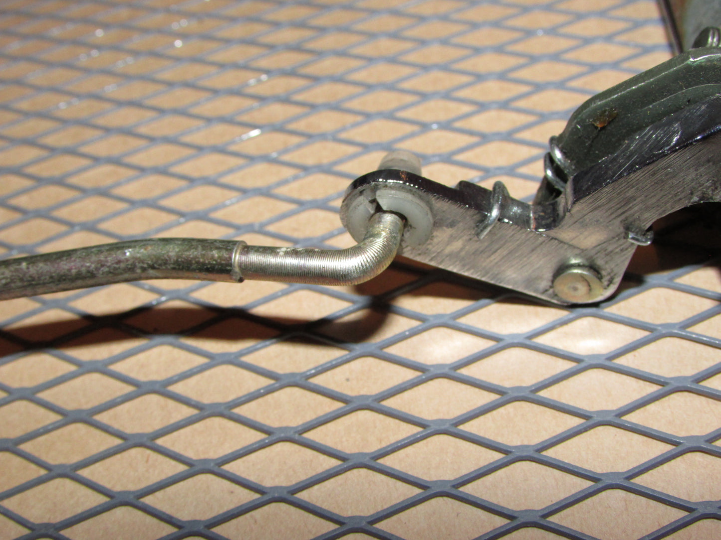 70 71 72 73 Datsun 240z OEM Exterior Door Handle Door Lock Linkage - Left