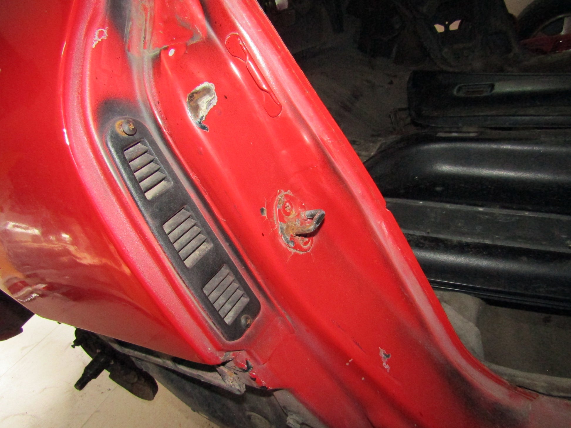 94 95 96 Mitsubishi 3000GT OEM Door Jamb Air Vent - Right