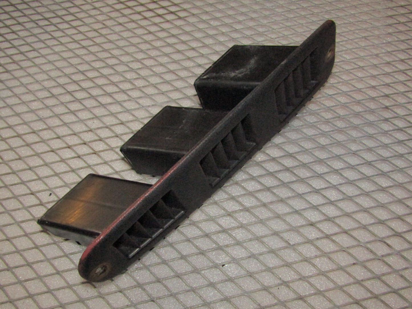 94 95 96 Mitsubishi 3000GT OEM Door Jamb Air Vent - Right