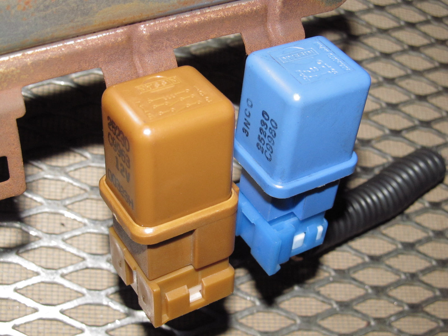 90-96 Nissan 300zx OEM Relay - 25230 C9963 - 25230 C9980 – Autopartone