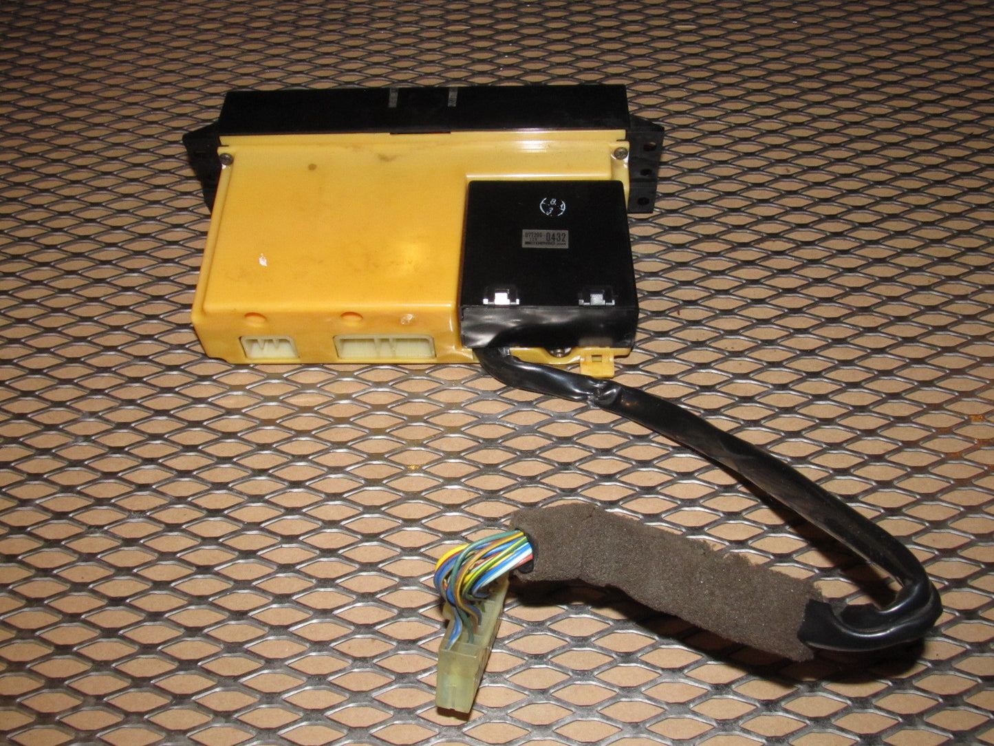 88 Mazda RX7 OEM Convertible Climate Control Unit