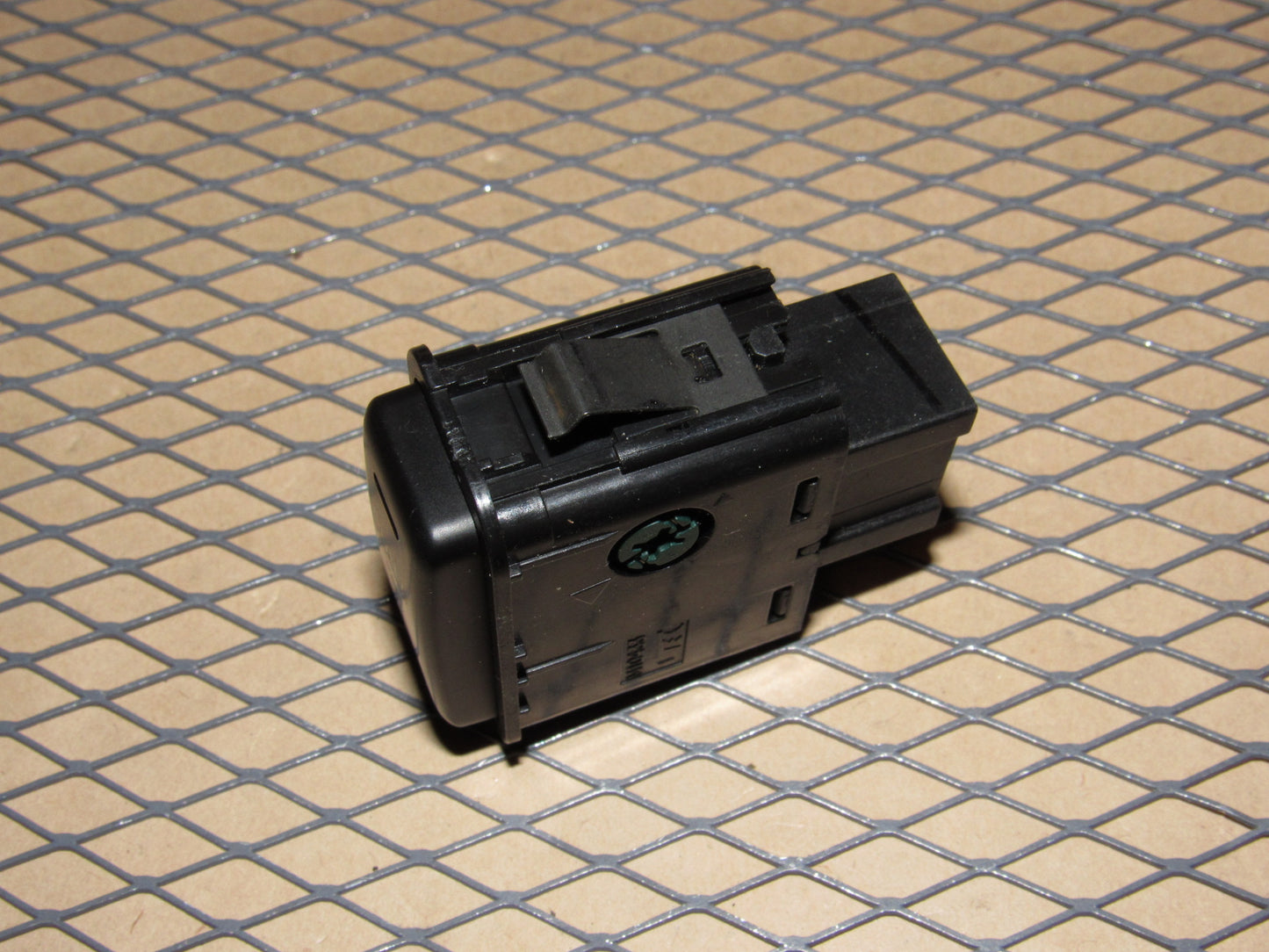 94 95 96 97 Honda Accord OEM Antenna Half Switch