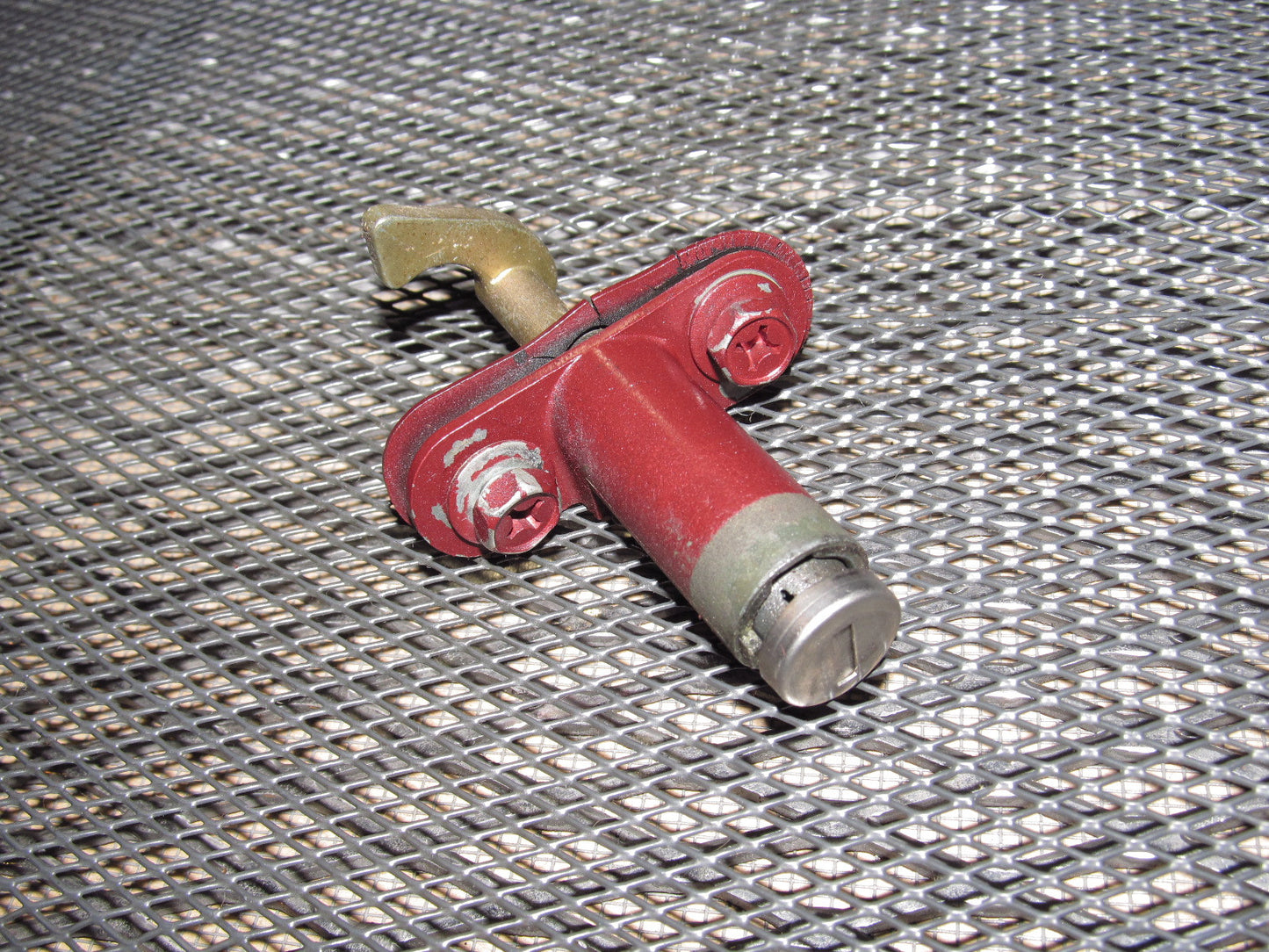 79 80 Datsun 280zx OEM Hatch Trunk Lock Tumbler