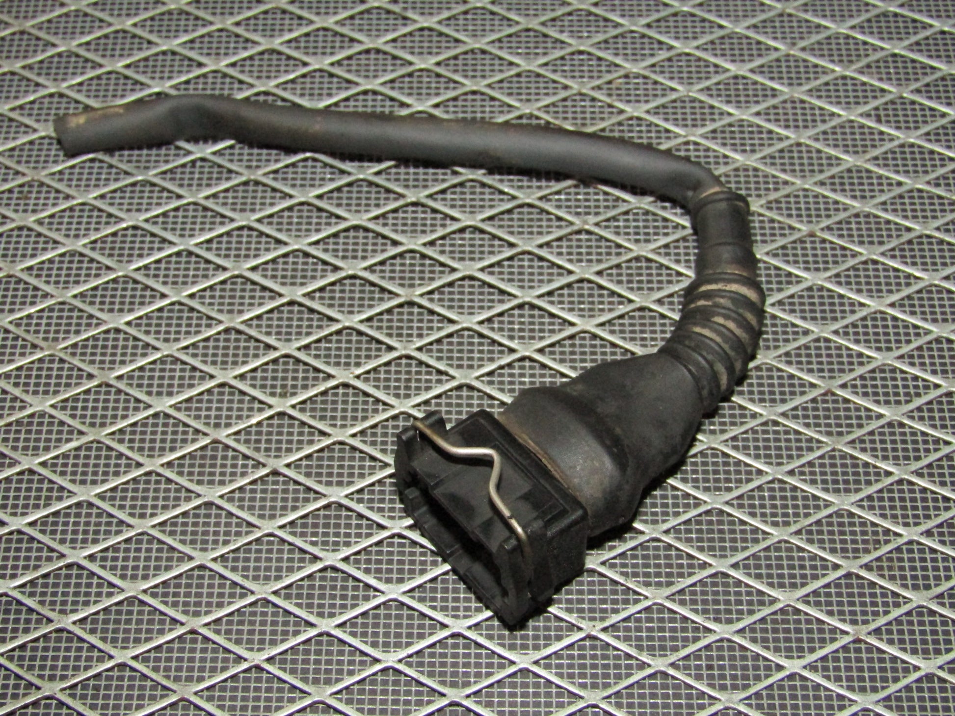 92 93 94 95 BMW 325 OEM Engine Idle Air Control Valve Pigtail Harness