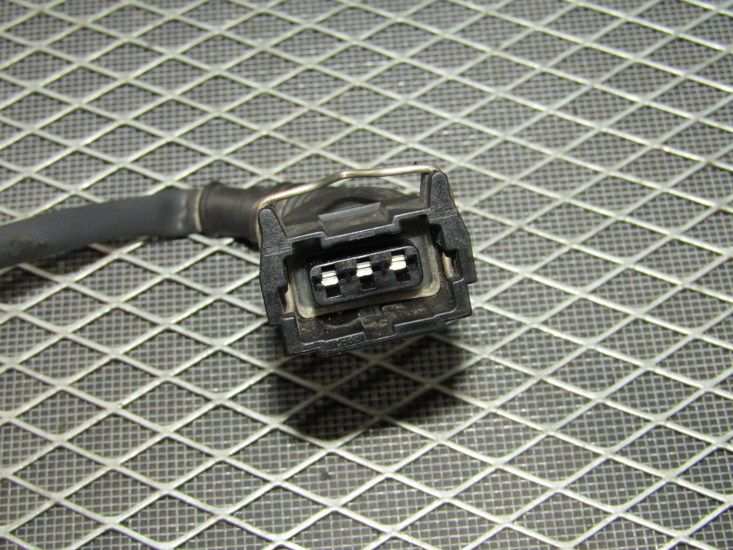 92 93 94 95 BMW 325 OEM Engine Idle Air Control Valve Pigtail Harness