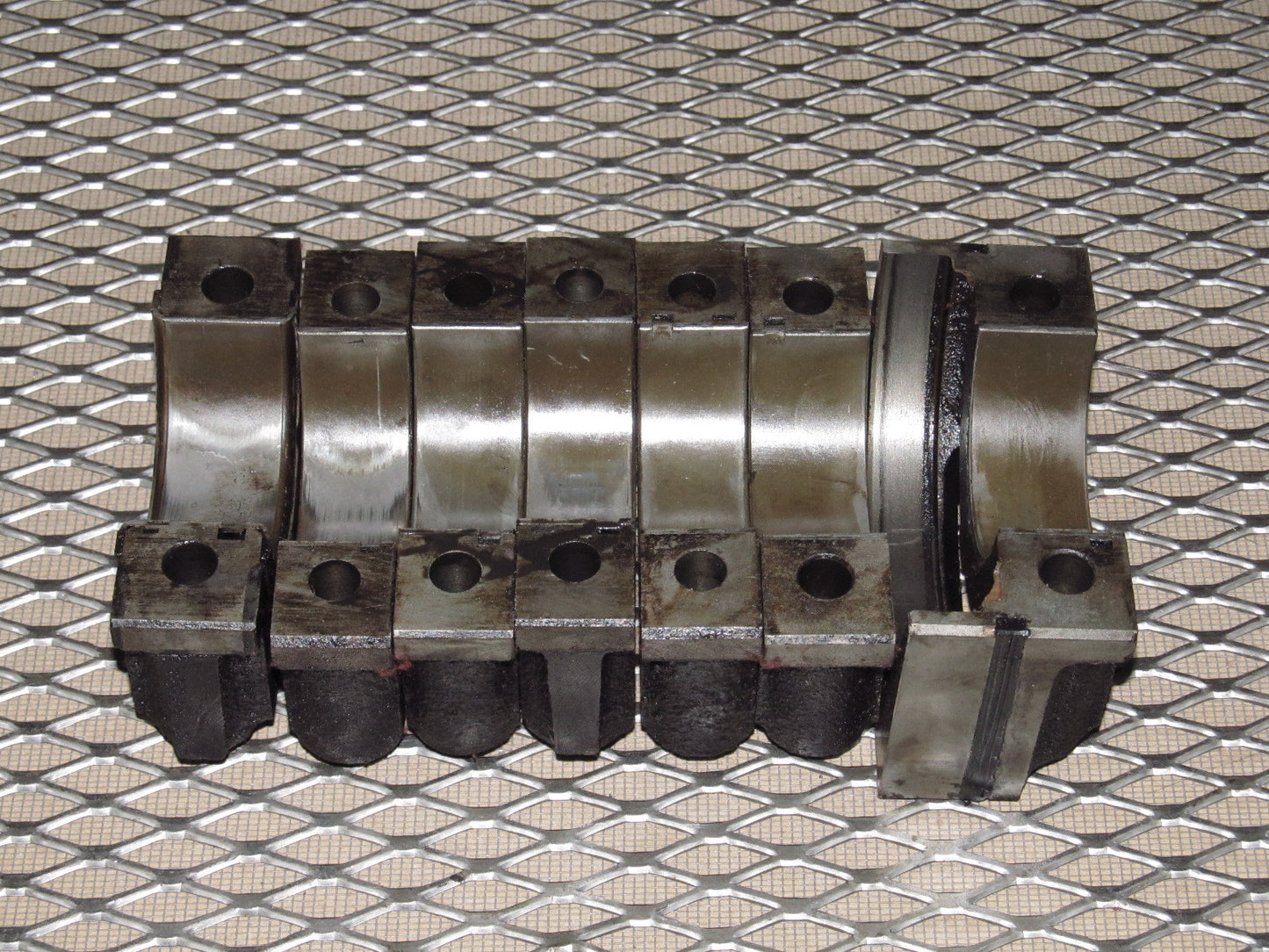 72 73 Datsun 240z OEM Crankshaft Main Cap Bearing Set