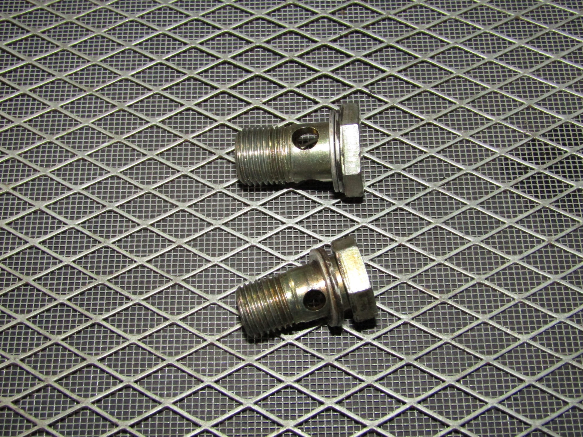 92 93 94 95 BMW 325 OEM Power Steering Hose Banjo Bolts