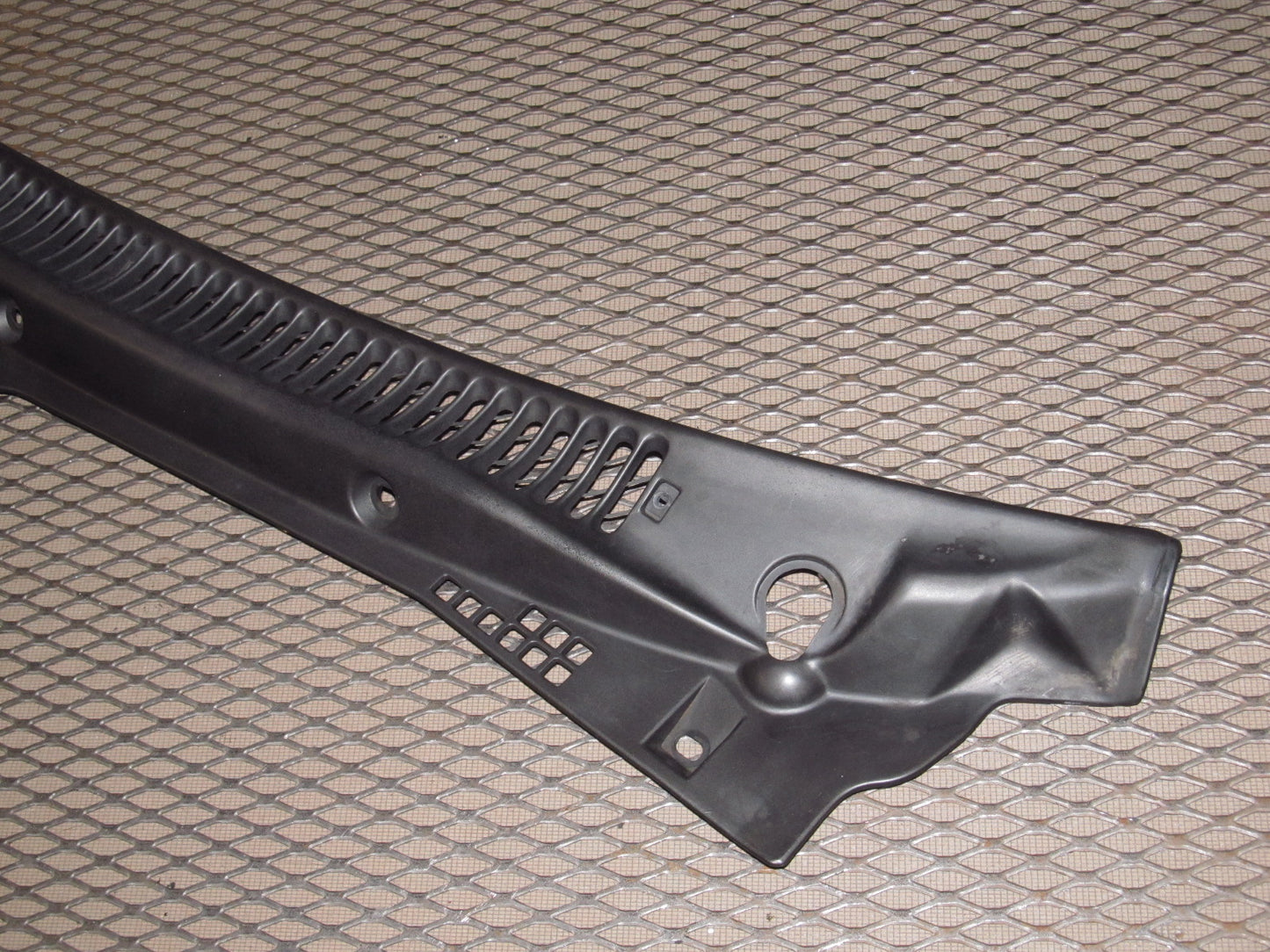 90-96 Nissan 300zx OEM Front Wiper Cowl Cover Panel - Left