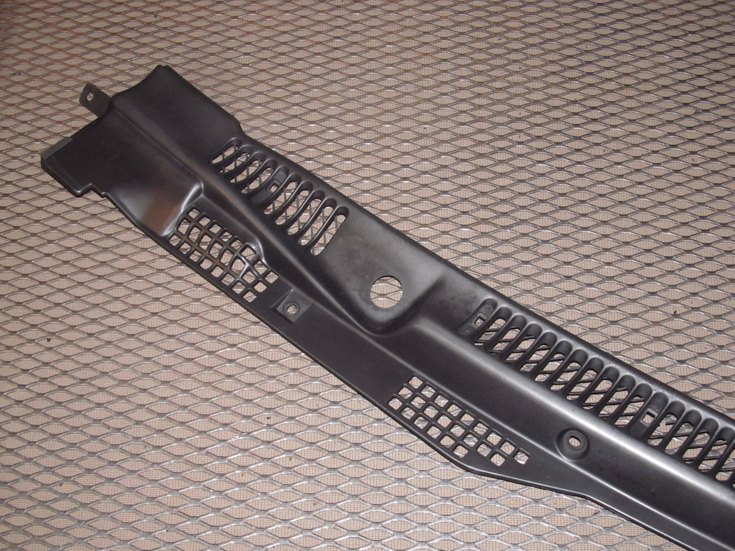 90-96 Nissan 300zx OEM Front Wiper Cowl Cover Panel - Left