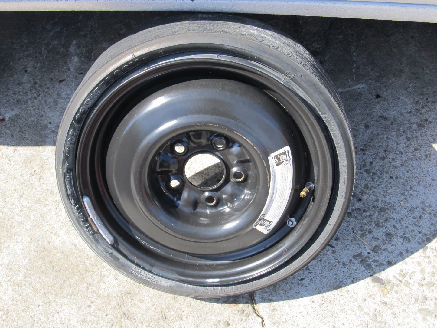 90-96 Nissan 300zx OEM Spare Tire – Autopartone