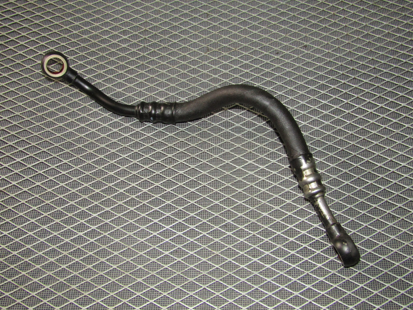 92 93 94 95 BMW 325 OEM Engine Oil Block Line Hose