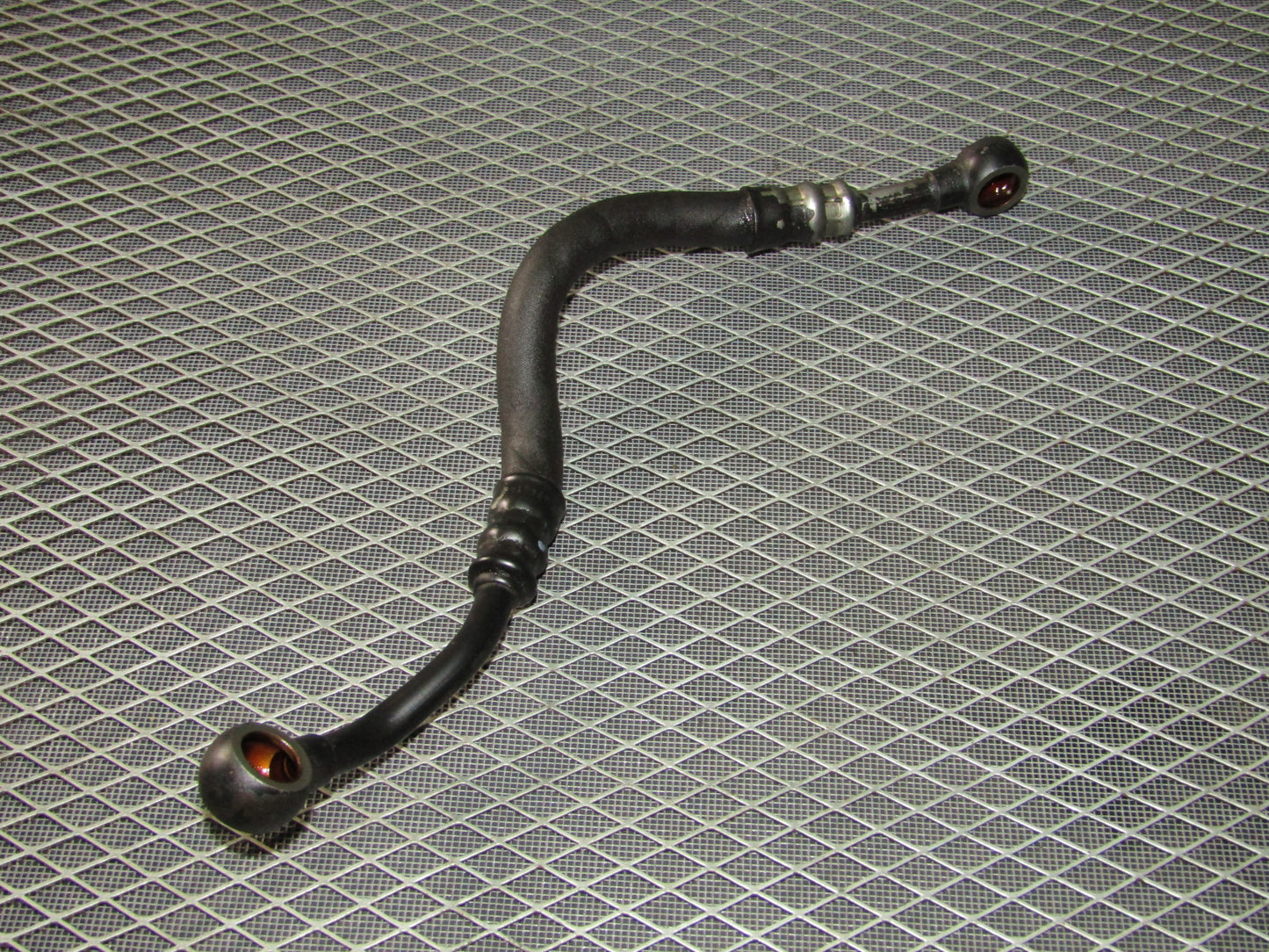 92 93 94 95 BMW 325 OEM Engine Oil Block Line Hose