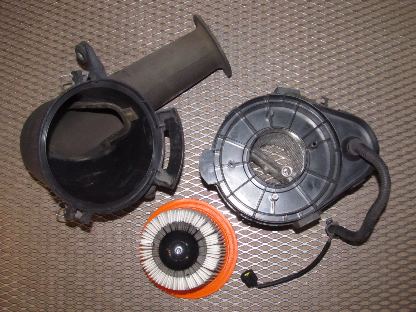 99-00 Ford Mustang 3.8L V6 OEM Intake Air Box & Air Flow Meter Mass Sensor
