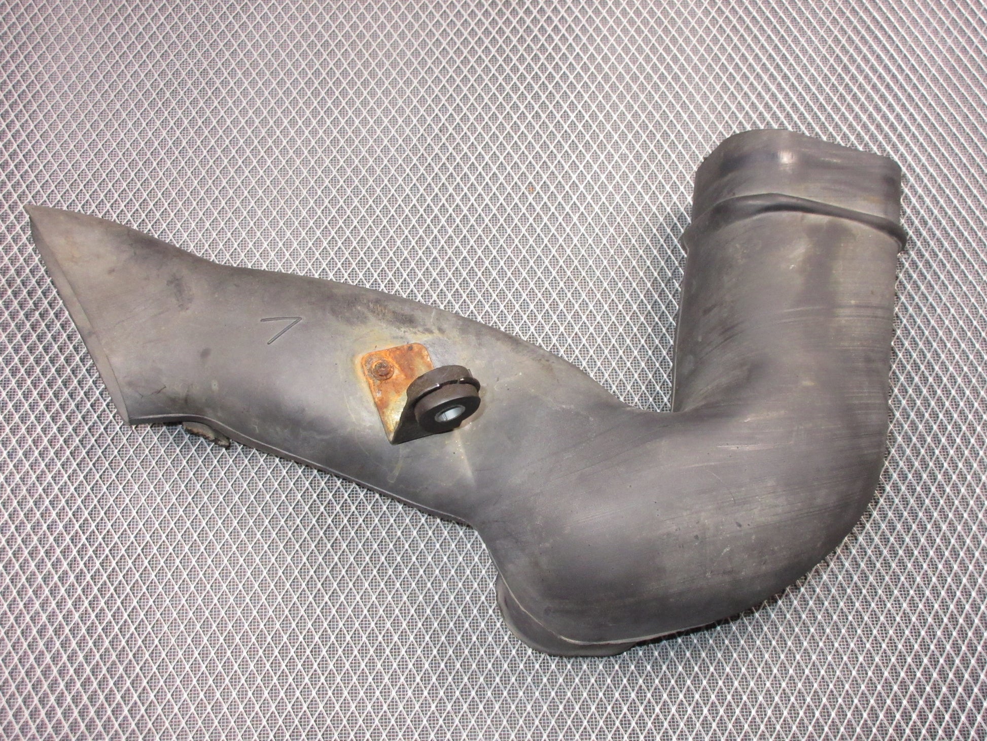 92 93 Lexus ES300 OEM Intake Air Duct