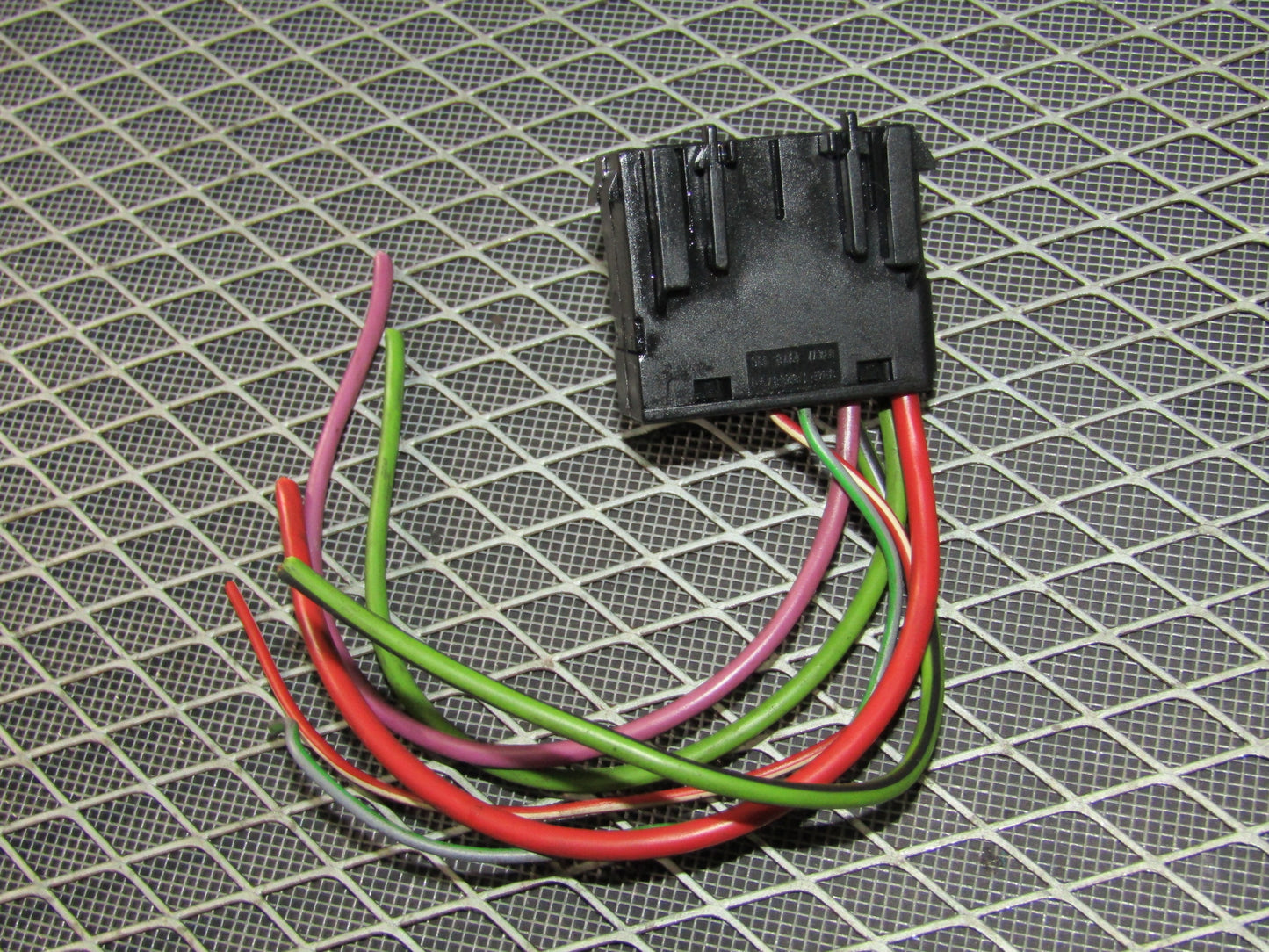92 93 94 95 BMW 325 OEM Steering Ignition Switch Cylinder Lock Pigtail Harness