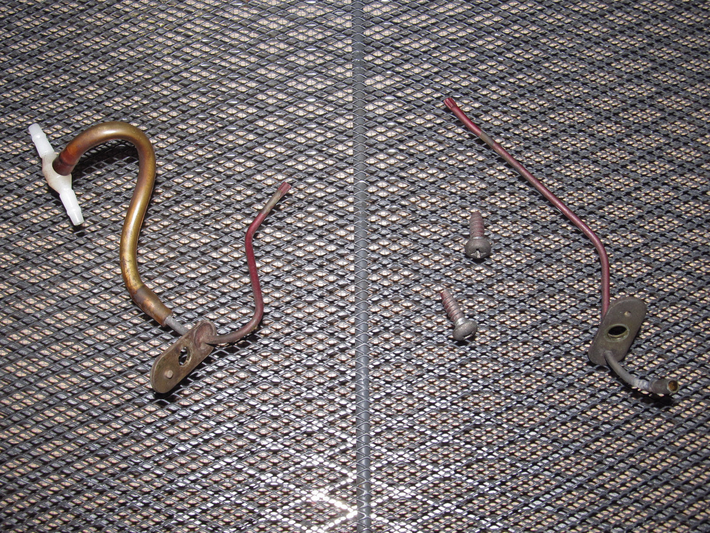 79 80 Datsun 280zx OEM Front Wiper Sprayer Nozzle - Set