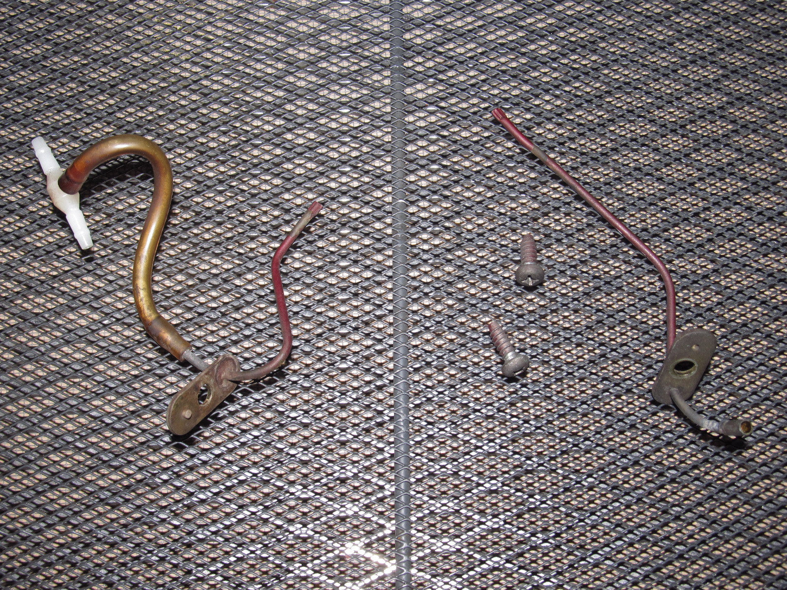 79 80 Datsun 280zx OEM Front Wiper Sprayer Nozzle - Set