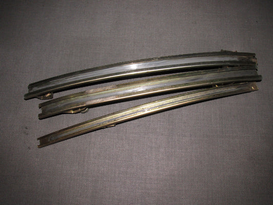 90 91 92 93 94 95 96 Nissan 300zx OEM Window Guide - Right
