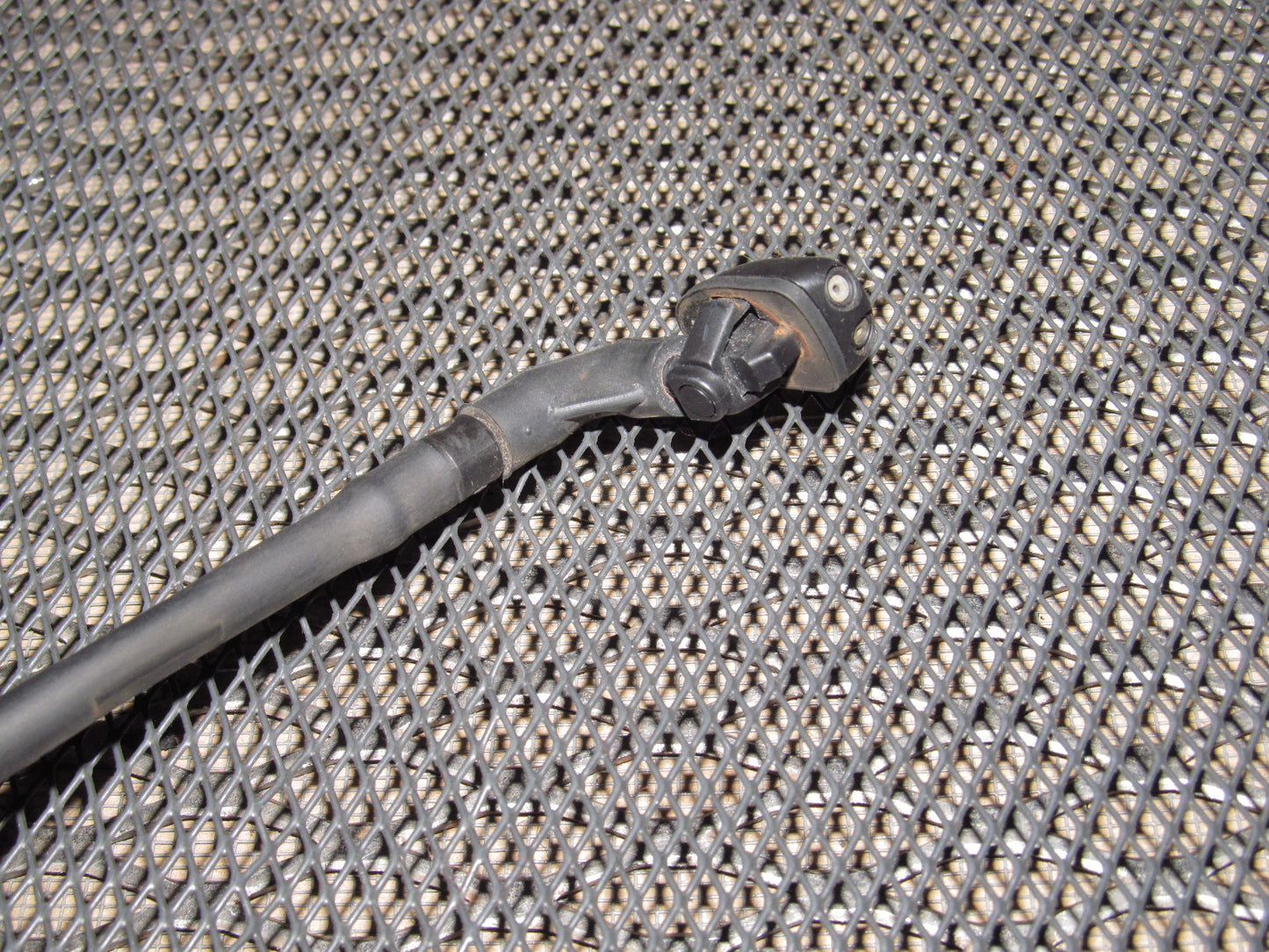 94 95 96 97 Mitsubishi 3000GT OEM Rear Wiper Nozzle