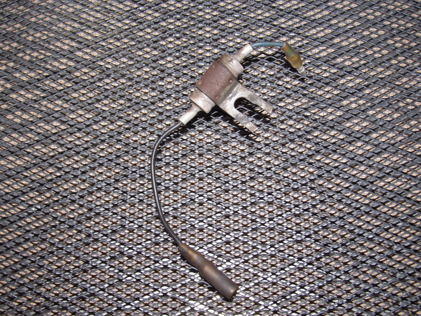 79 80 Datsun 280zx OEM Engine Condenser Resistor