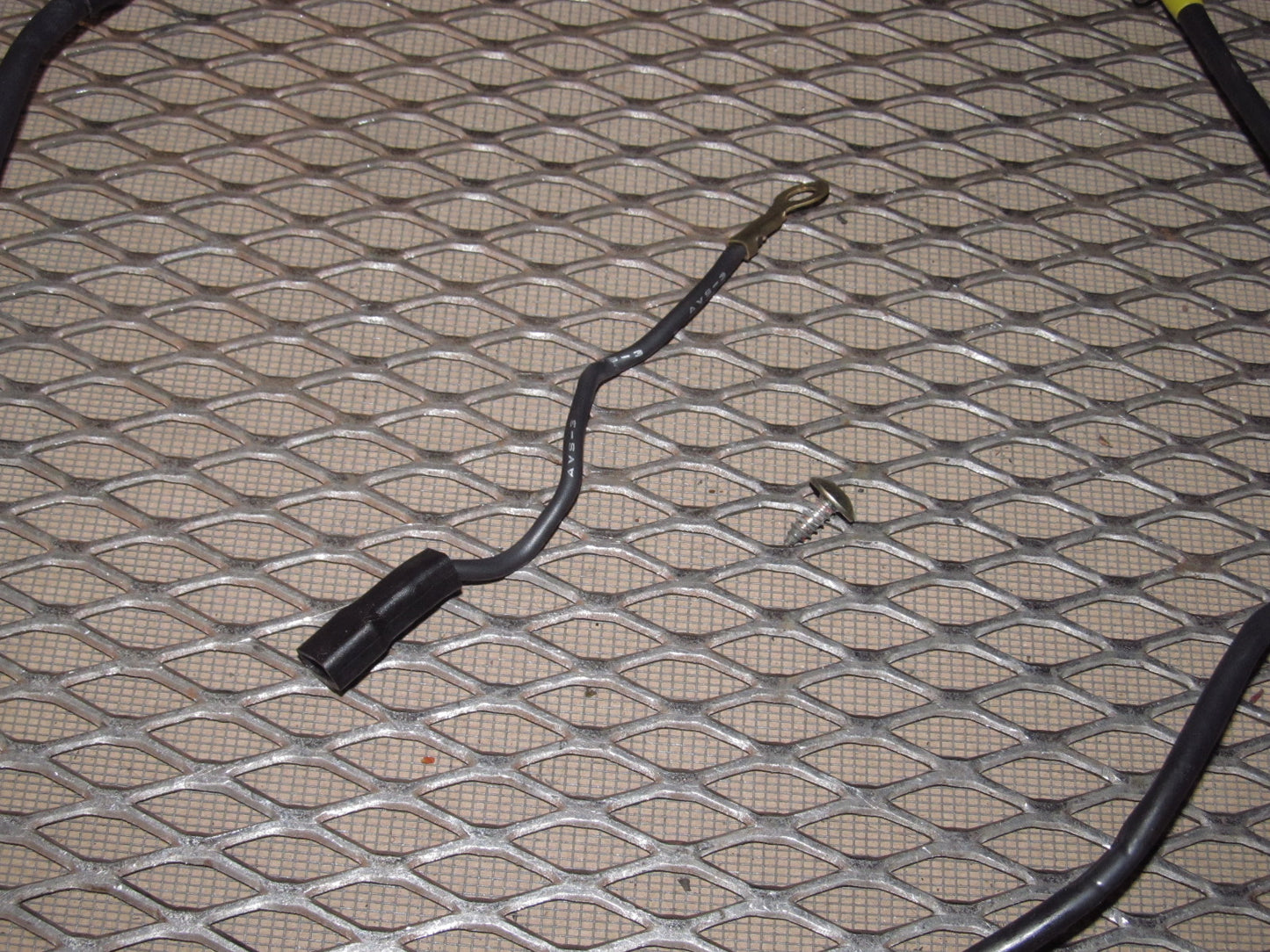 94 95 96 97 Mitsubishi 3000GT OEM Hatch Defroster Wiring Harness