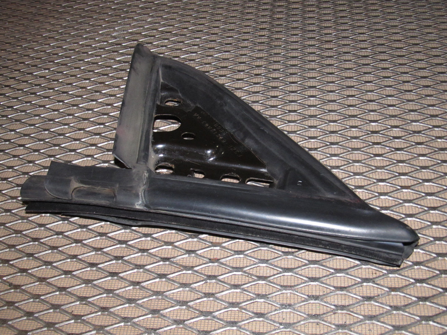99-04 Ford Mustang OEM Exterior Side Mirror Mounting Bracket - Left