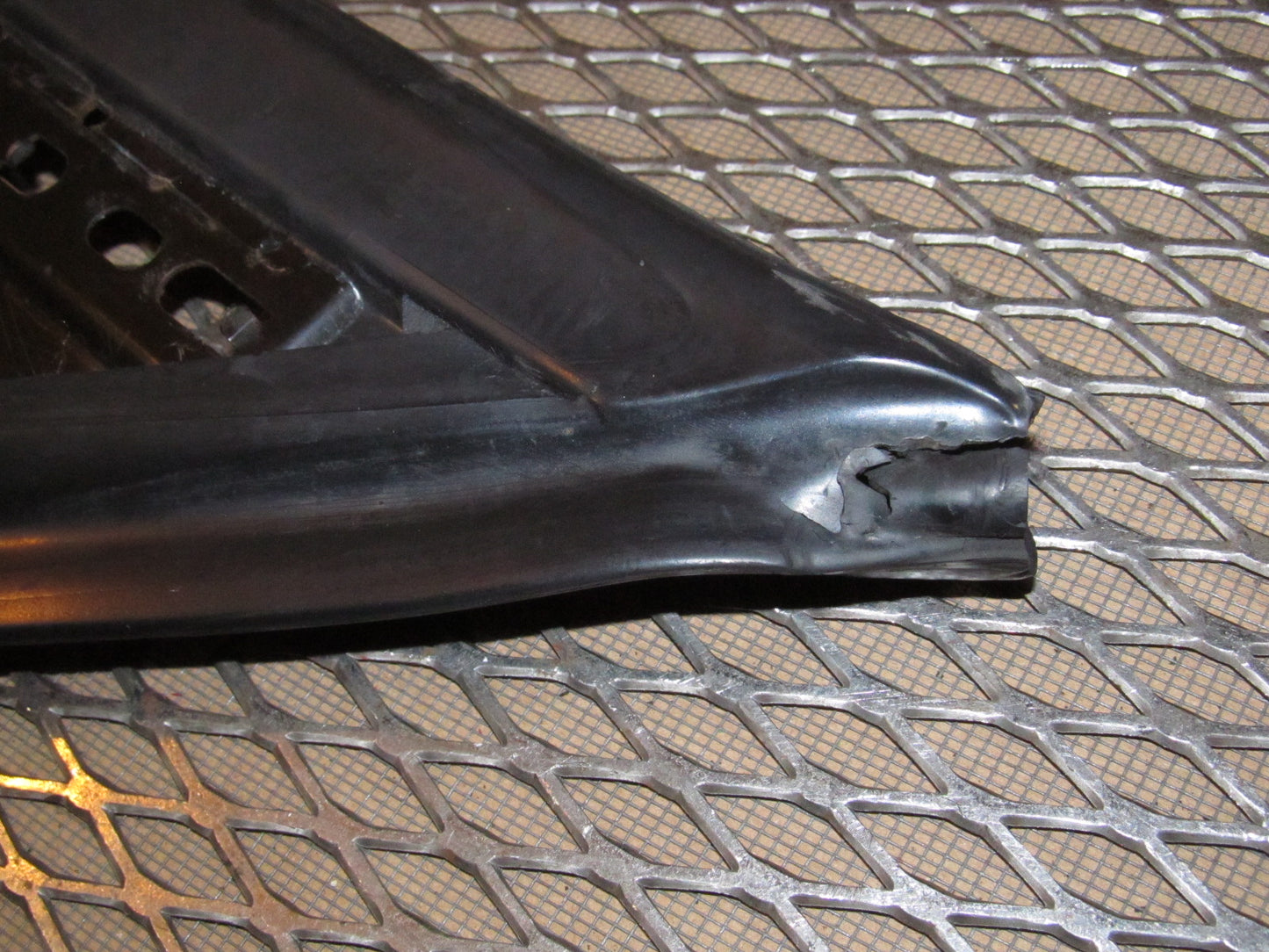 99-04 Ford Mustang OEM Exterior Side Mirror Mounting Bracket - Left
