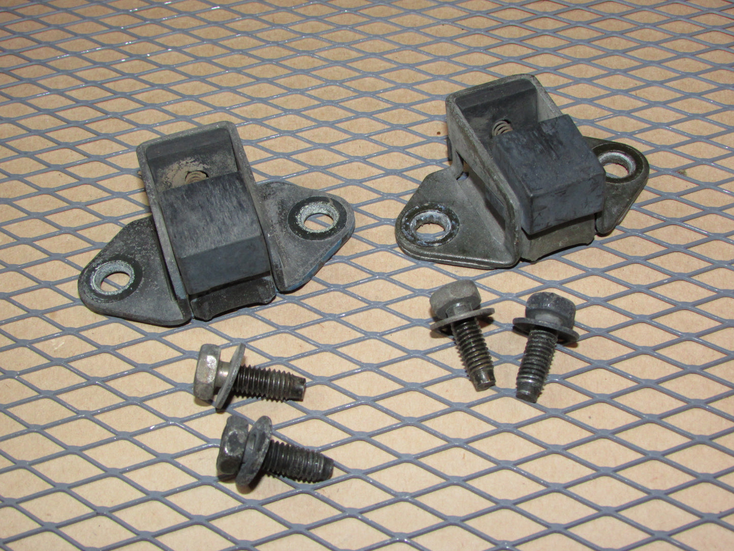 79 80 81 82 83 Datsun 280zx OEM Trunk Hatch Door Stopper